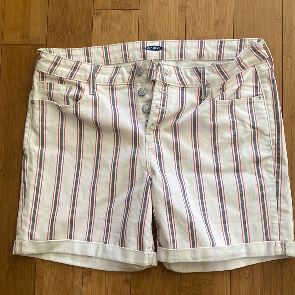 Woman’s Shorts
